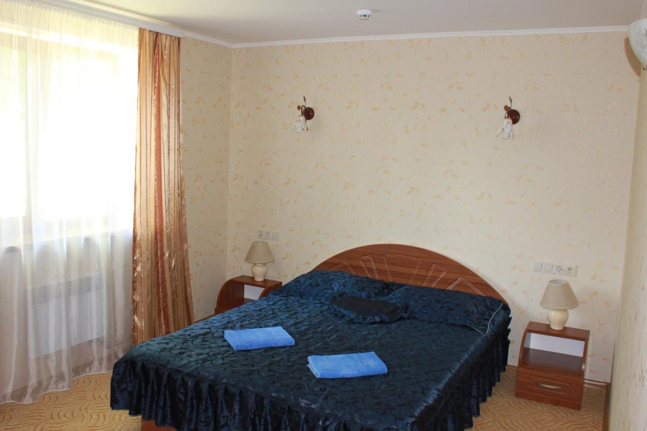 Вілія Hotel Lomacineţi Exterior foto